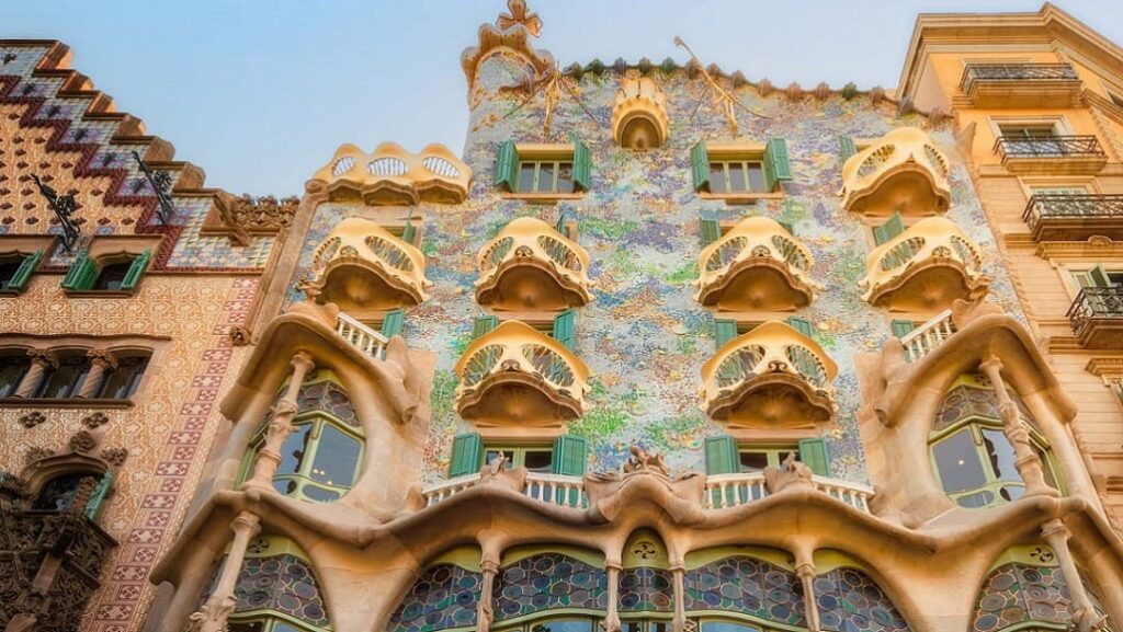 Архитектура Гауди