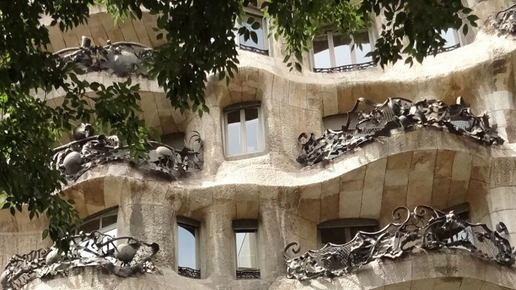 Архитектура Гауди